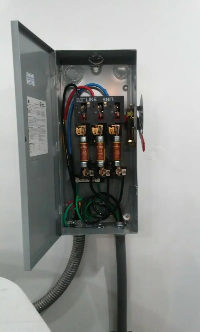 Three-phase disconnect switch installed for Electrical Wiring & Rewiring in North Manheim